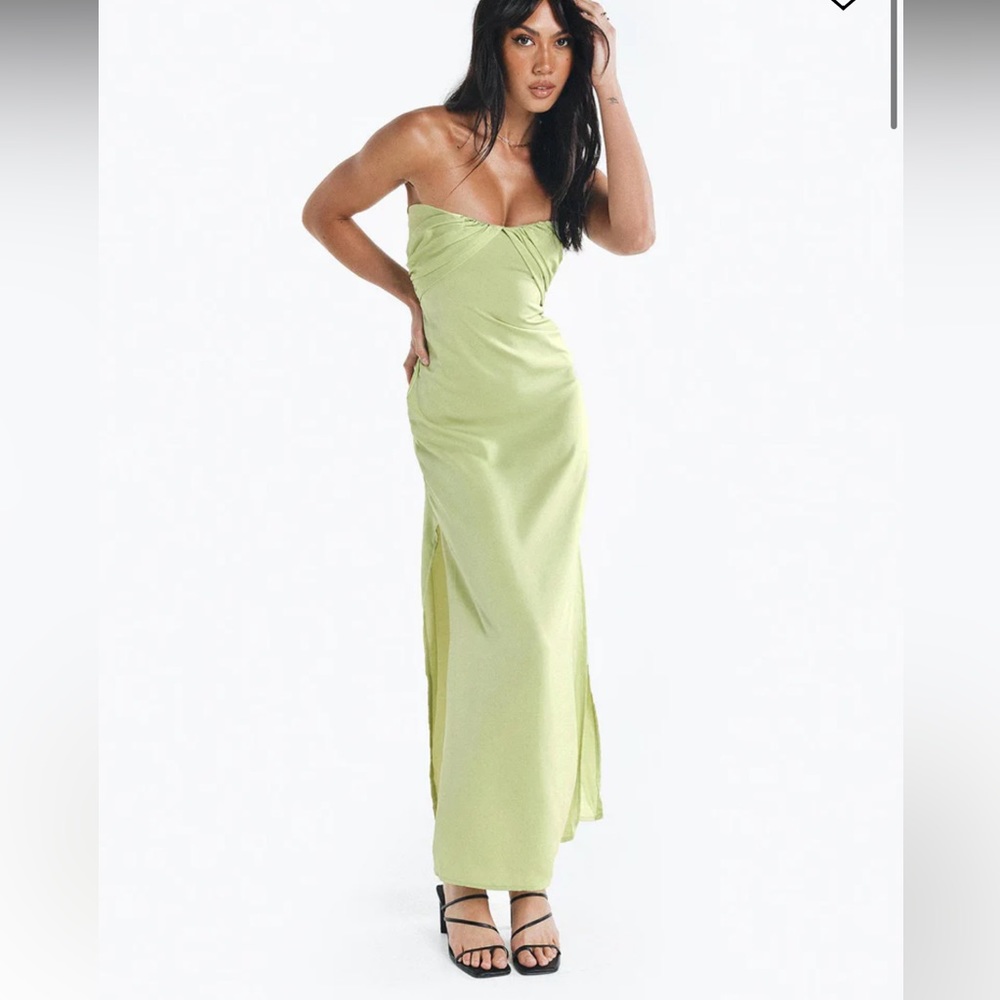 NWTS Green maxi dress from Princess Polly